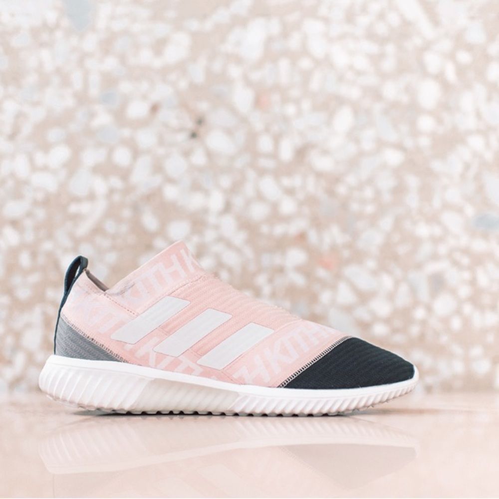 VERY RARE: Kith x Adidas Nemeziz 17.1 "Miami Flamingo" Sz 9 US 42 2/3 EUR 8.5 UK